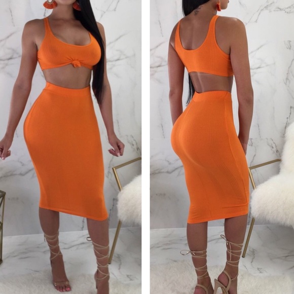 Dresses & Skirts - Orange Midi Skirt Set - small